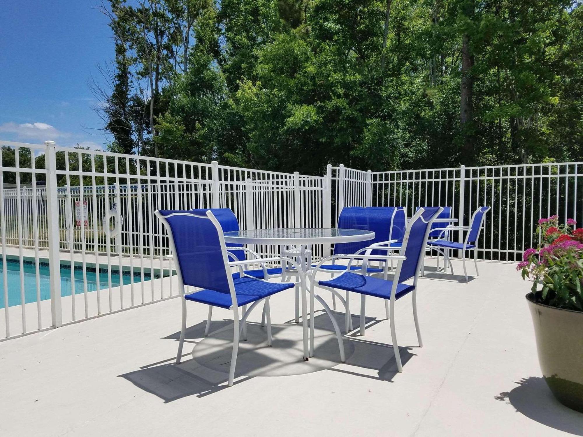 Country & By Radisson, Jacksonville, Fl 3*