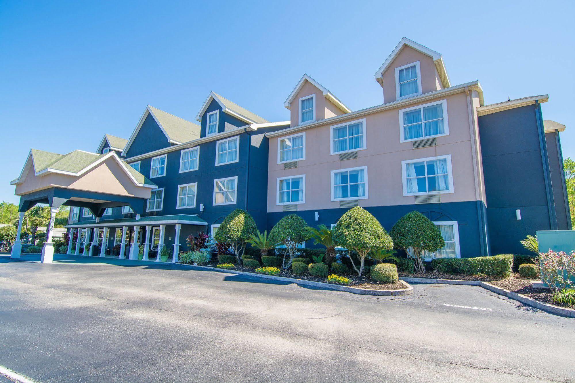 Country & By Radisson, Jacksonville, Fl